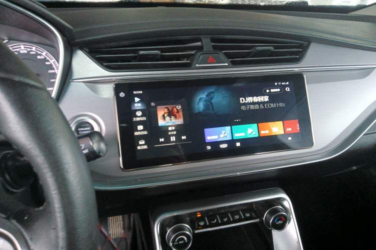 Used Geely Auto Binray 2020 200T DCT Comfort Version Audio And AC Panel