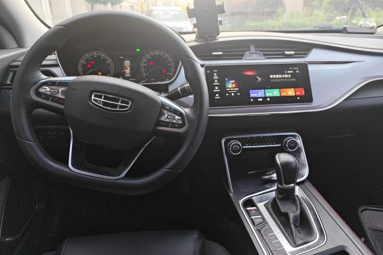Used Geely Auto Binray 2020 Revised 1.4T CVT Asian Games Edition Center Console
