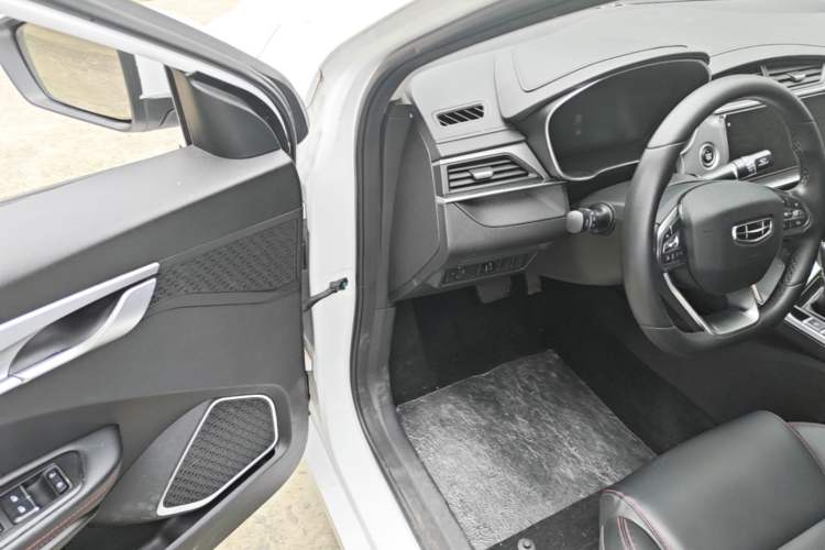 Used Geely Auto Binray 2020 200T DCT Comfort Edition Driver Seat