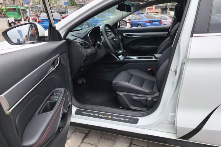 Used Geely Auto Binray 2020 Revised 1.4T CVT Asian Games Edition Driver Seat