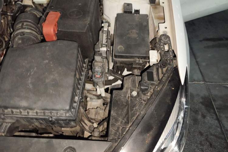 Used Geely Auto Binray 2020 1.4T CVT Asian Games Edition Engine Bay Left