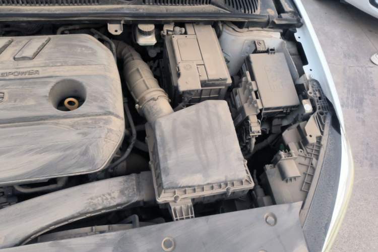 Used Geely Auto Binray 2020 200T Manual Comfort Version Engine Bay Left