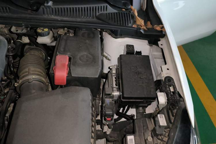 Used Geely Auto Binray 2020 Revised 1.4T CVT Asian Games Edition Engine Bay Left