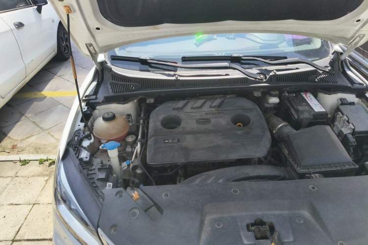Used Geely Auto Binray 2020 200T DCT Comfort Version Engine Bay Right