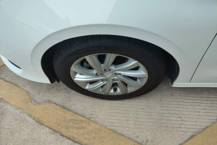 Used Geely Auto Binray 2020 1.4T CVT Luxury Model Exterior 4