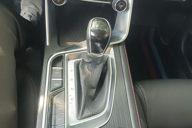 Used Geely Auto Binray 2020 1.4T CVT Asian Games Edition Gear Lever
