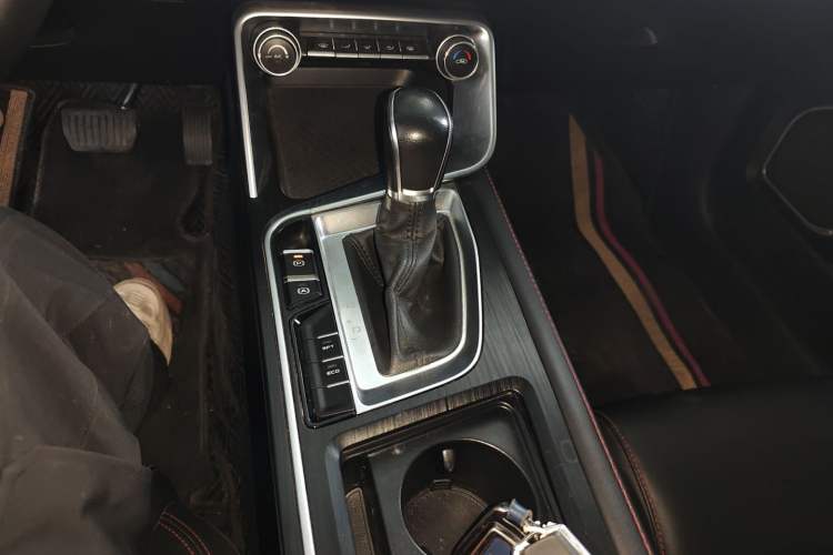 Used Geely Auto Binray 2020 1.4T CVT Luxury Model Gear Lever