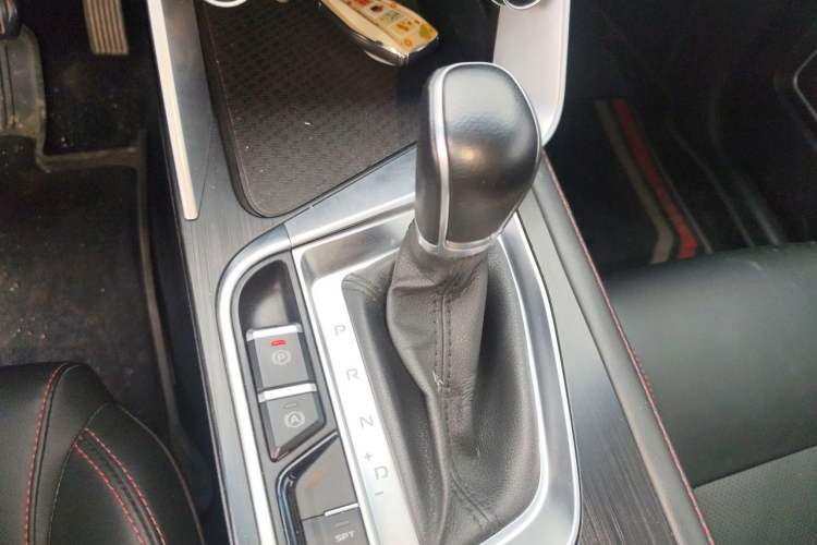Used Geely Auto Binray 2020 Revised 1.4T CVT Asian Games Edition Gear Lever