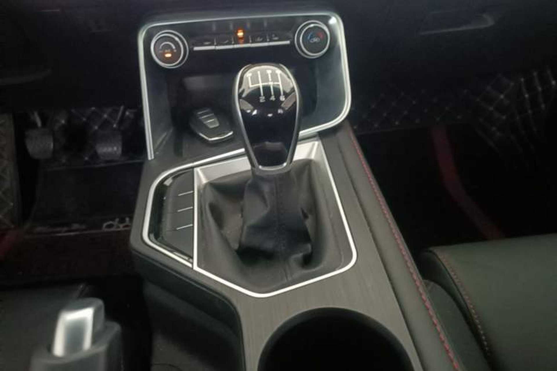 Used Geely Auto Binray 2020 200T Manual Comfort Version Gear Lever