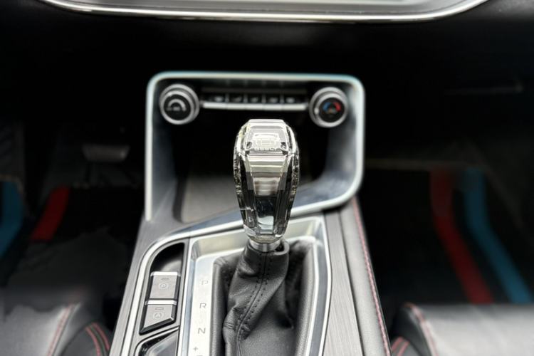 Used Geely Auto Binray 2020 Revised 1.4T CVT Asian Games Edition Gear Lever