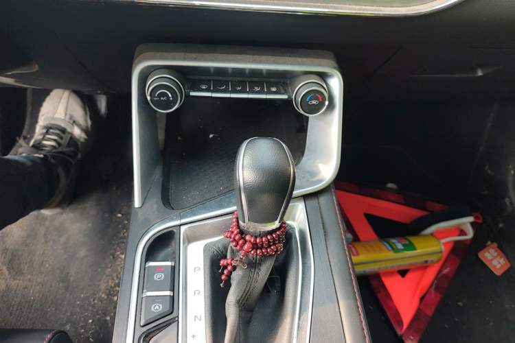 Used Geely Auto Binray 2020 1.4T CVT Luxury Model Gear Lever