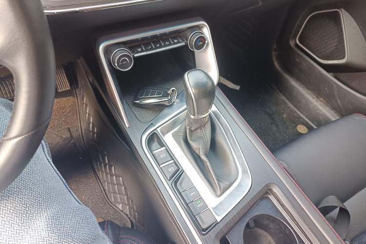 Used Geely Auto Binray 2020 1.4T CVT Luxury Model Gear Lever