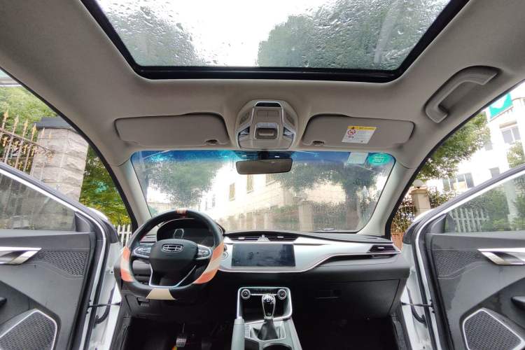 Used Geely Auto Binray 2020 200T Manual Comfort Version Interior 1
