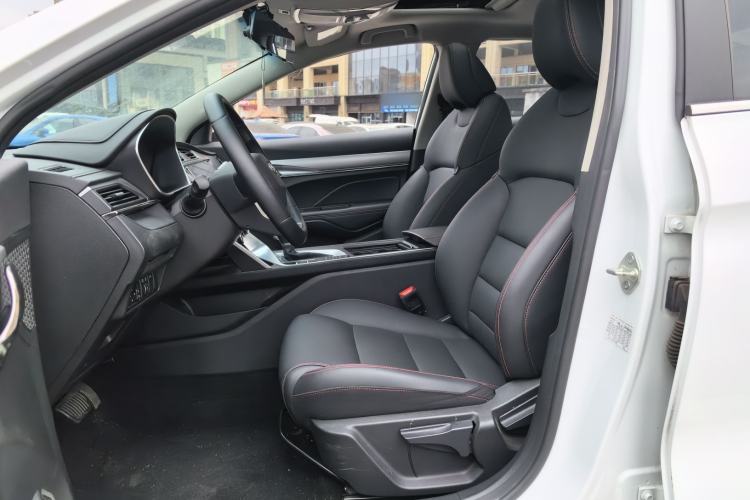 Used Geely Auto Binray 2020 Revised 1.4T CVT Asian Games Edition Left Front Seat