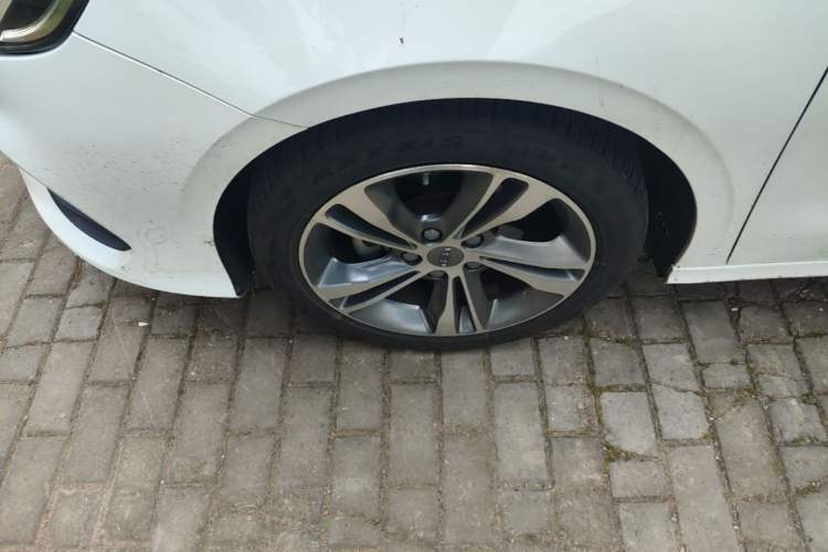 Used Geely Auto Binray 2020 1.4T CVT Asian Games Edition Left Front Wheel Hub