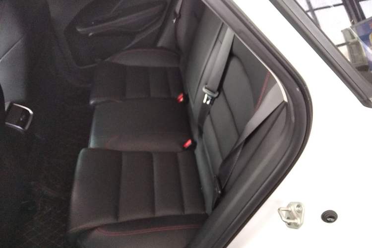 Used Geely Auto Binray 2020 1.4T CVT Asian Games Edition Left Rear Seat