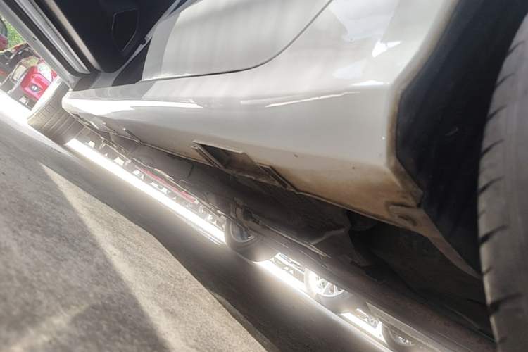Used Geely Auto Binray 2020 1.4T CVT Asian Games Edition Left Side Sill
