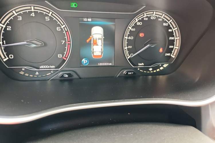 Used Geely Auto Binray 2020 1.4T CVT Luxury Model Odometer Close Up