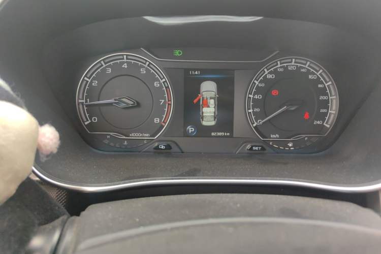 Used Geely Auto Binray 2020 1.4T CVT Asian Games Edition Odometer Close Up