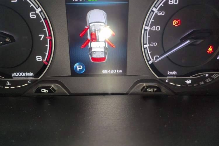 Used Geely Auto Binray 2020 1.4T CVT Asian Games Edition Odometer Close Up