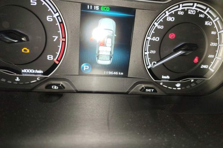 Used Geely Auto Binray 2020 1.4T CVT Asian Games Edition Odometer Close Up
