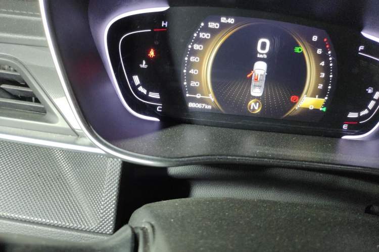Used Geely Auto Binray 2020 Revised 1.4T CVT Asian Games Edition Odometer Close Up