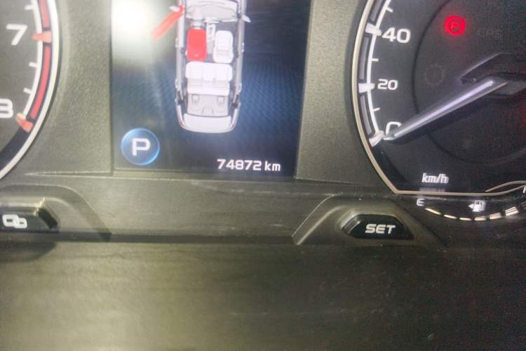 Used Geely Auto Binray 2020 1.4T CVT Luxury Model Odometer Close Up