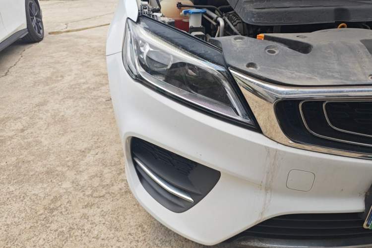 Used Geely Auto Binray 2020 1.4T CVT Luxury Model Right Front Headlight