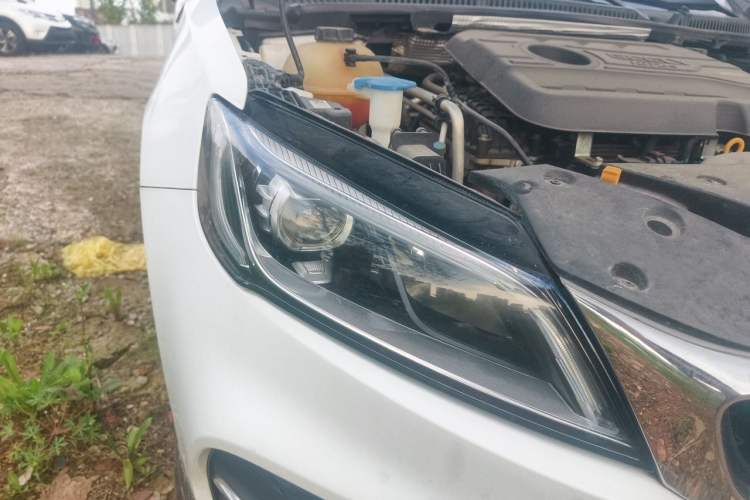 Used Geely Auto Binray 2020 1.4T CVT Luxury Model Right Front Headlight