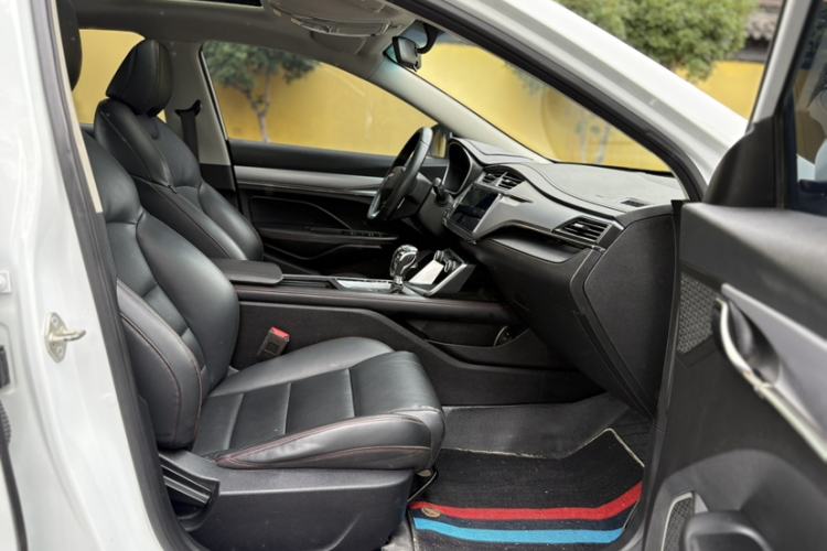 Used Geely Auto Binray 2020 Revised 1.4T CVT Asian Games Edition Right Front Seat