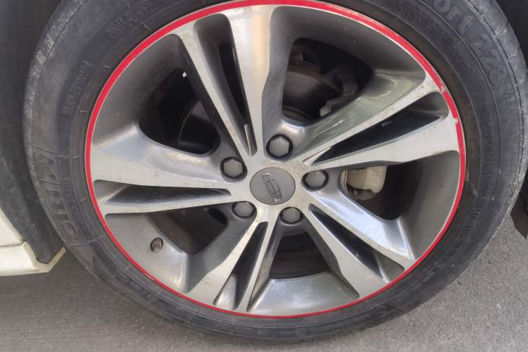 Used Geely Auto Binray 2020 1.4T CVT Asian Games Edition Right Front Wheel Hub