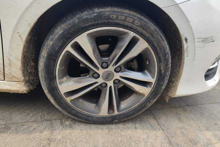 Used Geely Auto Binray 2020 1.4T CVT Asian Games Edition Right Front Wheel Hub