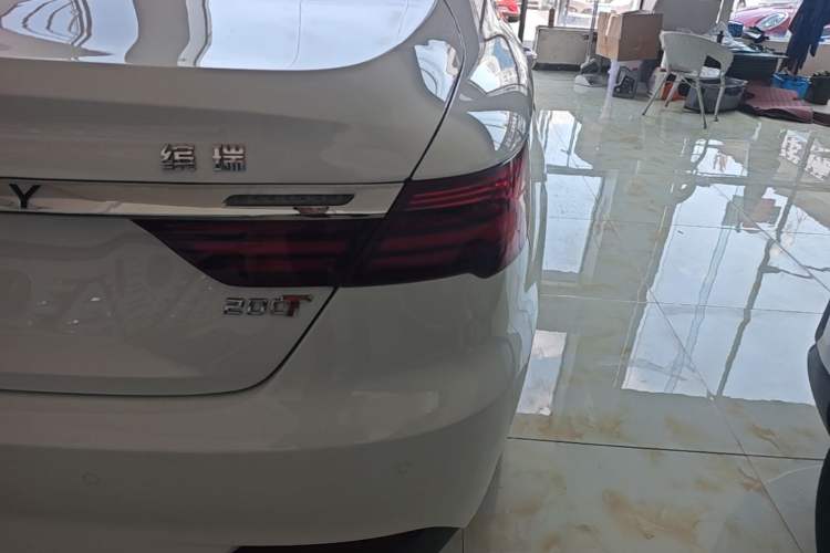 Used Geely Auto Binray 2020 200T Manual Comfort Version Right Rear Taillight