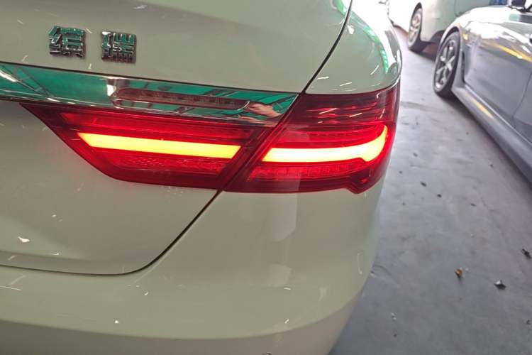 Used Geely Auto Binray 2020 1.4T CVT Asian Games Edition Right Rear Taillight