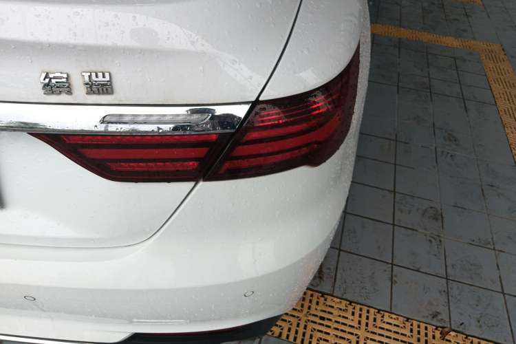 Used Geely Auto Binray 2020 200T DCT Comfort Version Right Rear Taillight