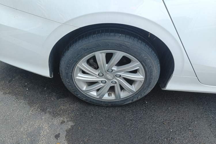 Used Geely Auto Binray 2020 1.4T CVT Luxury Model Right Rear Wheel Hub