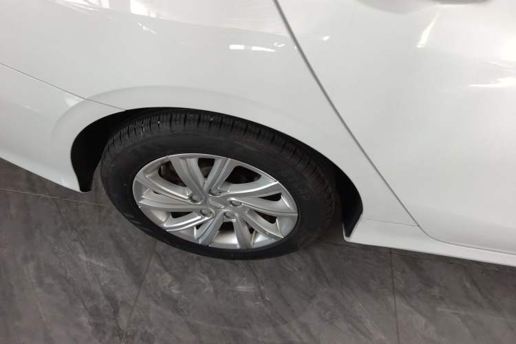 Used Geely Auto Binray 2020 1.4T CVT Luxury Model Right Rear Wheel Hub