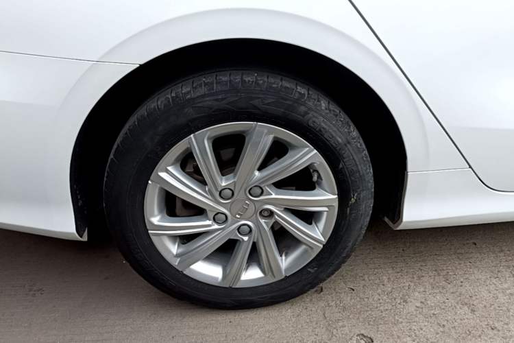 Used Geely Auto Binray 2020 1.4T CVT Luxury Model Right Rear Wheel Hub
