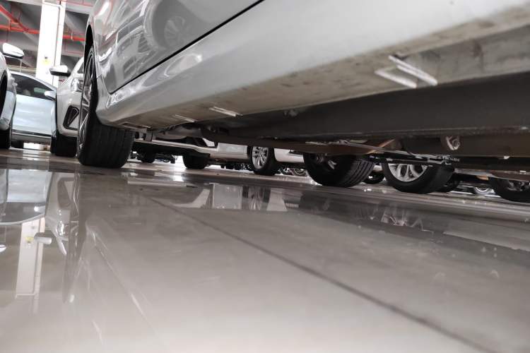 Used Geely Auto Binray 2020 1.4T CVT Asian Games Edition Right Side Sill