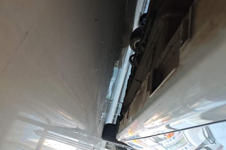 Used Geely Auto Binray 2020 1.4T CVT Luxury Model Right Side Sill