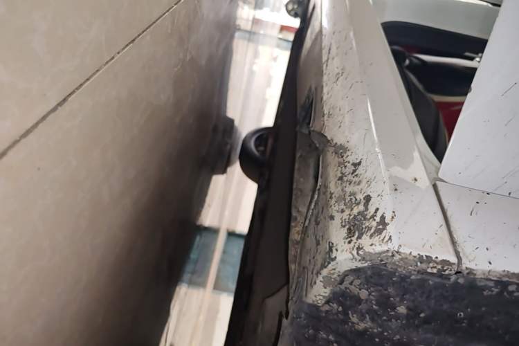 Used Geely Auto Binray 2020 1.4T CVT Asian Games Edition Right Side Sill