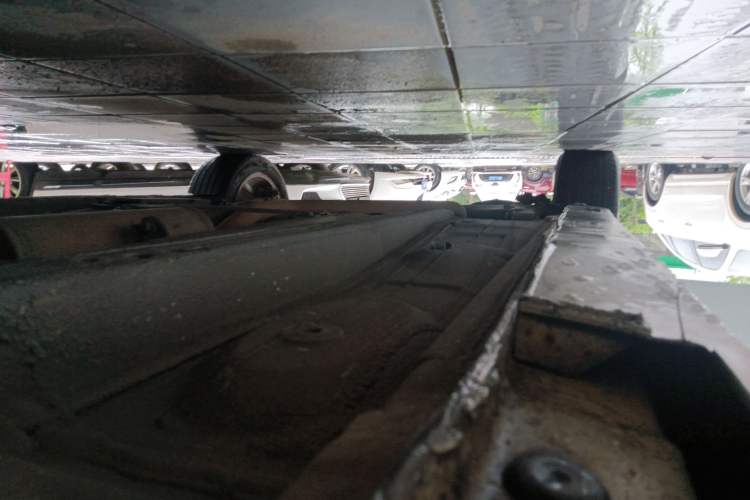 Used Geely Auto Binray 2020 200T DCT Comfort Version Right Side Sill
