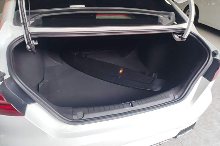 Used Geely Auto Binray 2020 1.4T CVT Luxury Model Trunk