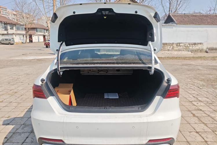 Used Geely Auto Binray 2020 Revised 1.4T CVT Asian Games Edition Trunk