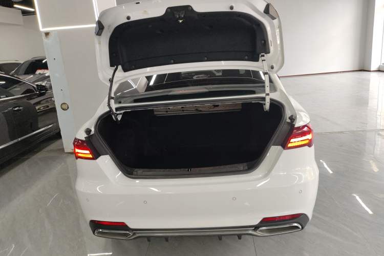 Used Geely Auto Binray 2020 1.4T CVT Luxury Model Trunk