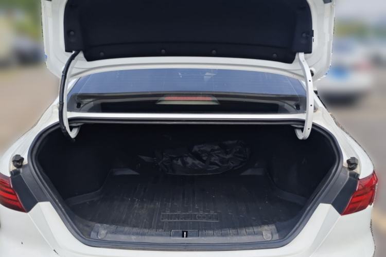 Used Geely Auto Binray 2020 200T DCT Luxury Version Trunk