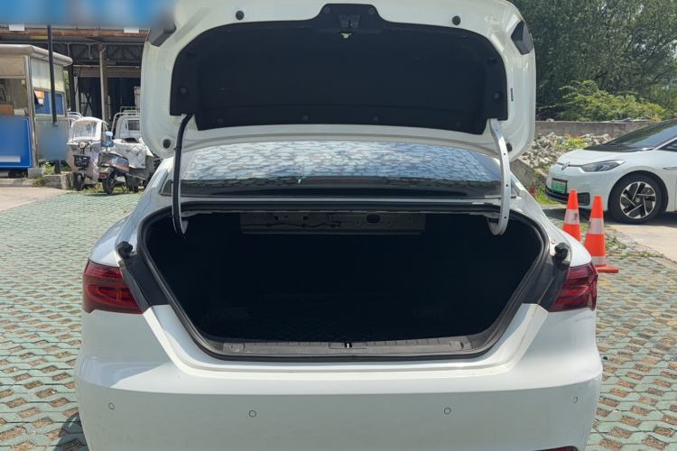 Used Geely Auto Binray 2020 1.4T CVT Asian Games Edition Trunk