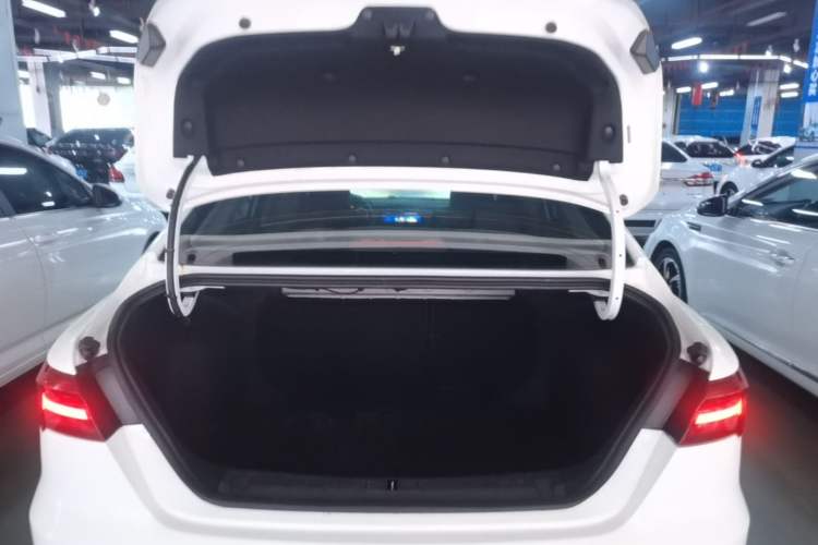 Used Geely Auto Binray 2020 1.4T CVT Asian Games Edition Trunk