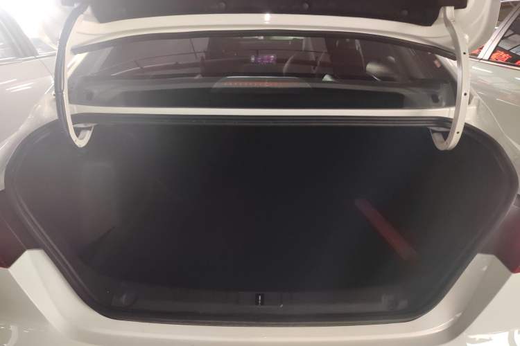 Used Geely Auto Binray 2020 1.4T CVT Asian Games Edition Trunk