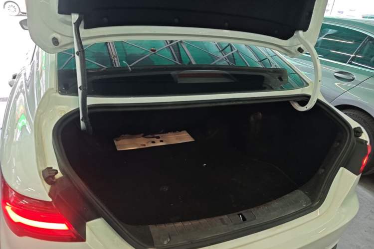 Used Geely Auto Binray 2020 1.4T CVT Asian Games Edition Trunk